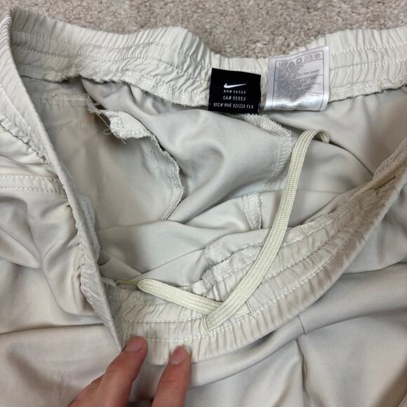 VTG 90s Nike Tennis Shorts Court Classic Patch Men's M Pleated Agassi Sampras - Picture 14 of 15